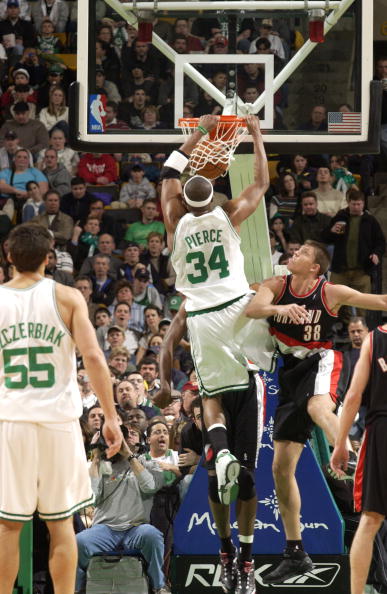 半场战报：意大利1-0挪威，皮奥破门，迪马尔科送助攻（半场：意大利暂1-0领先挪威，皮奥破门，迪马尔科奉献助攻）