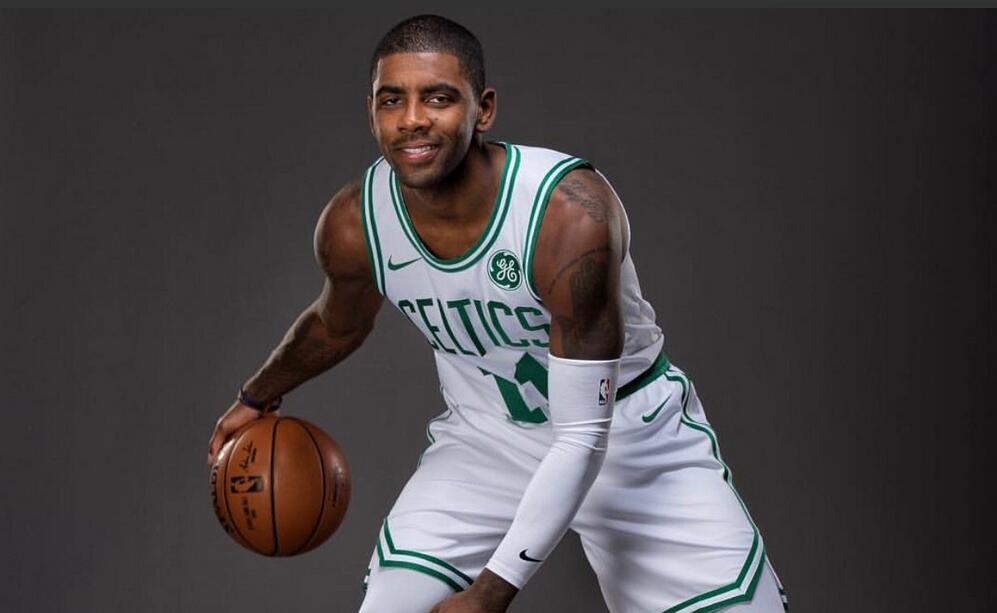 代表皇马出战338场比赛，巴尔韦德成队史出场次数最多的乌拉圭人（代表皇马出场338次，巴尔韦德成队史乌拉圭球员出场第一人）