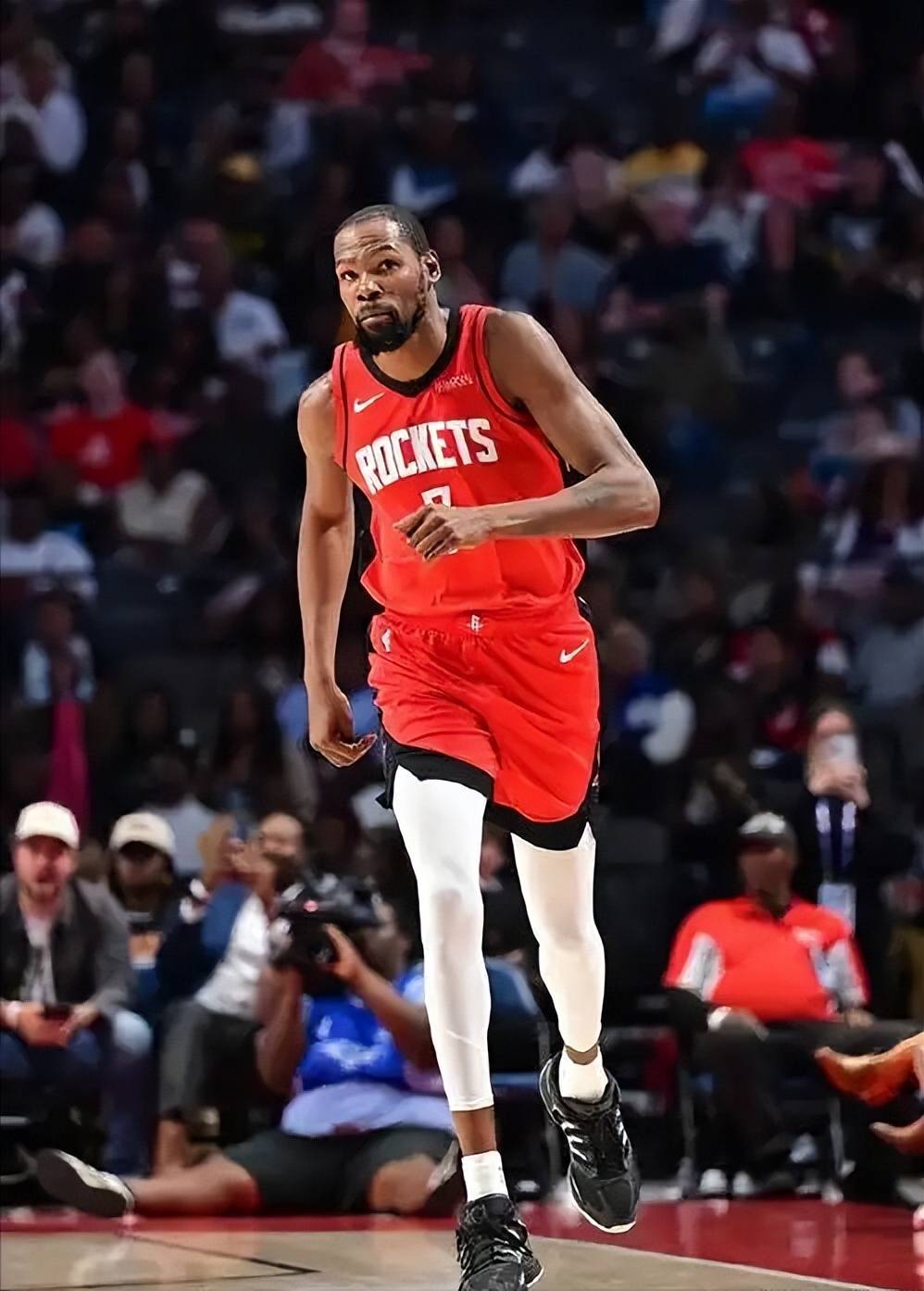 早报：速效救心丸销量突然大增，有什么头绪吗？（早报：速效救心丸销量猛增，原因何在？）