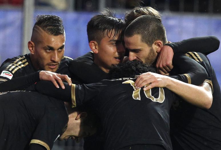 图片报：穆西亚拉已进行射门训练，复出计划仍定于明年1月（图片报：穆西亚拉恢复射门训练，预计明年1月回归）