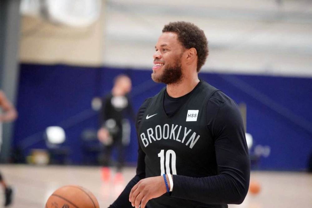 西蒙尼：勒诺尔芒训练表现很好，不会对阿尔瓦雷斯有特殊要求（西蒙尼：勒诺尔芒训练状态出色，不会对阿尔瓦雷斯另设要求）