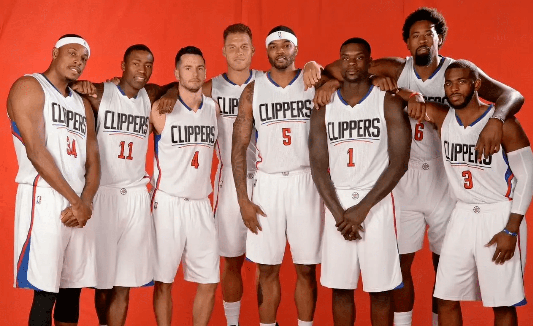 莫兰德：重回辽宁像回家，新赛季球队依然要保持冠军心态（莫兰德：回归辽宁如归故里，新赛季仍要延续冠军心态）